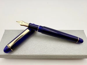 PLATINUM #3776 CENTURY FOUNTAIN PEN CHARTRES BLUE B 14K - Picture 1 of 10