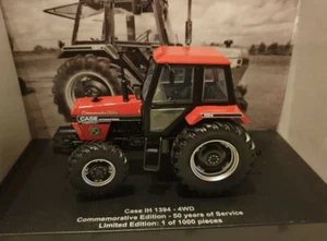 CUSTODIA UNIVERSALE HOBBIES 1/32 UH6435 TRATTORE IH 1394 EDIZIONE COMMEMORATIVA, NUOVA - Foto 1 di 5