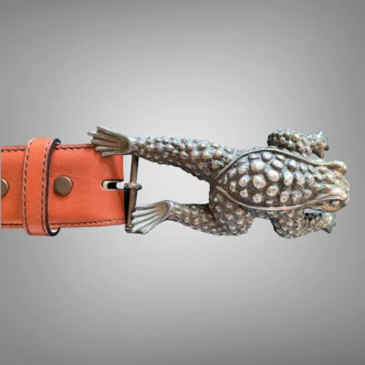 Cordón de guijarros plata esterlina rana saltando grande 2 cinturones de cuero nuevos Italia Foto 1 de 4