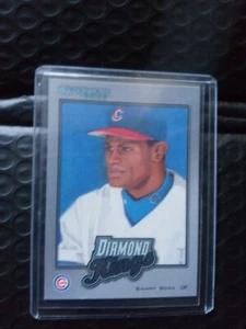 Chicago Cubs. 2002 Donruss Diamond Kings Inserts /2500 Sammy Sosa #DK-14 - Picture 1 of 3