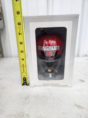 Spec Cast Case IH Magnum Hot Air Balloon Bank In Box Farmall International  - Image 1 of 4