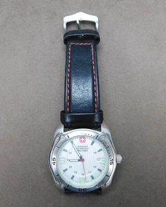 Wenger Swiss Military Traverse 79011 Date Watch New Battery Clean Working Used - Picture 1 of 12