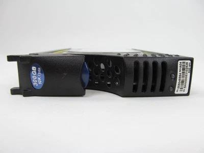 EMC 118032495-A01 EMC 300GB 10k 2GB Fiber Channel Hard Disk Drive vt - Image 1 of 3