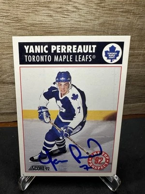 1992-93 Score Yanic Perreault RC Toronto Maple Leafs #487 In-Person ON-CARD AUTO - Image 1 of 2