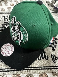 Mitchell & Ness NBA Hardwood Classics Boston Celtics Snapback Mütze verstellbar - Bild 1 von 8