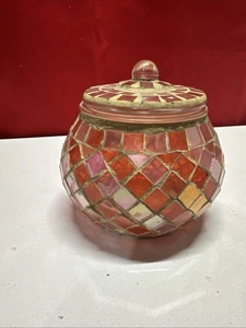 VINTAGE 1970 STAINED CUT GLASS DISH WITH MATCHING LID SHADES OF YELLOW - Picture 1 of 6