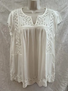 LUCKY BRAND Women’s PEASANT BLOUSE~Medium~S/S WHITE Lace Cut-Outs RAYON NWT - Picture 1 of 9
