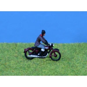 OO Gauge Painted Motorcycle & Rider - P&D Marsh PDZ103 Model Railway Figure - Picture 1 of 1