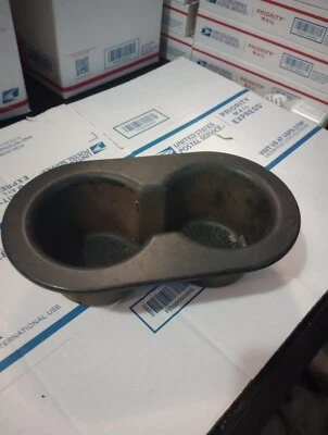 2002 - 2015 Dodge Dakota Ram assento traseiro piso porta-copo duplo fabricante de equipamento original #ga23 - Imagem 1 de 4