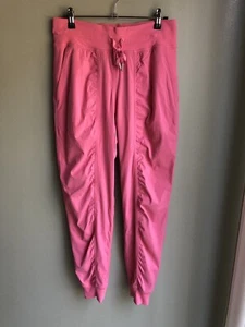 Jogger Lululemon Dance Studio tiro medio forrado rosa talla: 6 - Imagen 1 de 10