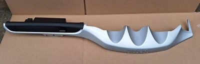 Compartimento de teléfono de aluminio para tablero de instrumentos Ferrari FF F151 2012 RHD Foto 1 de 4