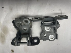 FORD FLEX 2015 FRONT RIGHT PASSENGER DOOR UPPER&LOWER HINGE FACTORY - Picture 1 of 5
