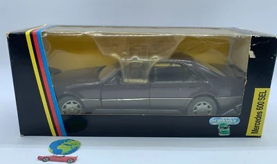 Schabak Mercedes 600 SEL, modello scala 1:24, vintage (2562) - Immagine 1 di 4