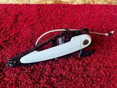 BMW F32 F82 ПЕРЕДНЯЯ ЛЕВАЯ РУЧКА ВНЕШНЕЙ ДВЕРИ СО СТОРОНЫ ВОДИТЕЛЯ КОМФОРТНЫЙ ДОСТУП OEM 59K - Изображение 1 из 4