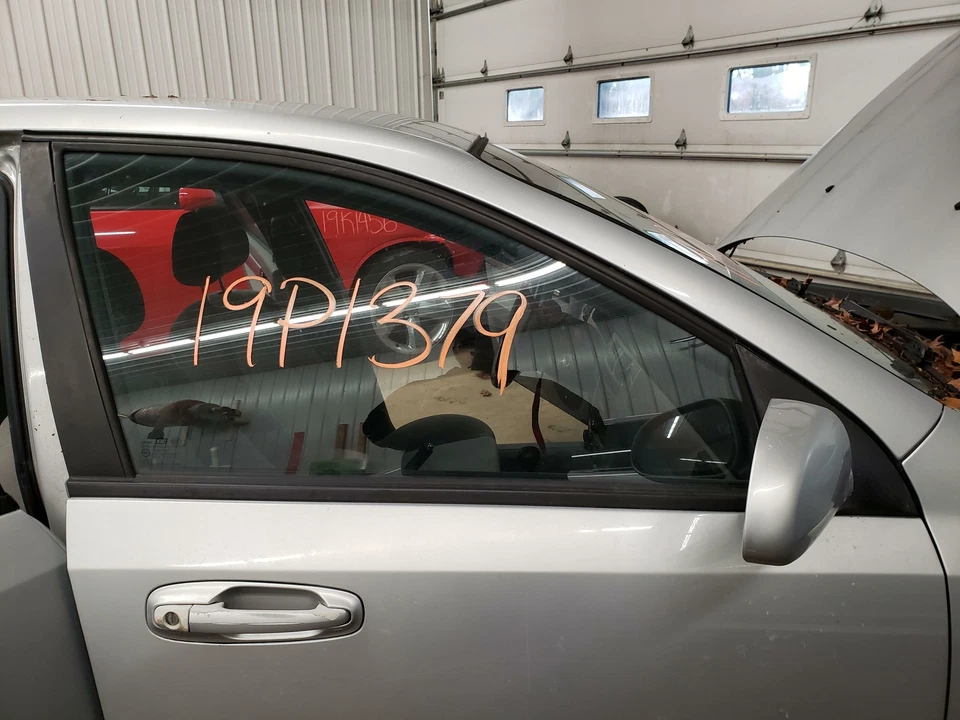 Suzuki Forenza 2008 pasajero puerta delantera derecha ventana de vidrio solamente Foto 1 de 1