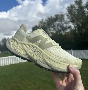 New Balance Fresh Foam X More Trail V3 mantequilla de pistacho para hombre 9 - Imagen 1 de 14