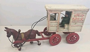 Vintage Cast Iron Fresh Milk Horse Drawn Wagon Driver - Picture 1 of 5