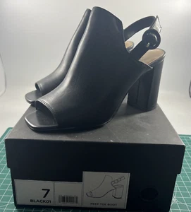 Banana Republic Black Leather Peep Toe Bootie Size 7 In Box Used. H5 - Picture 1 of 22