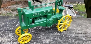 Tractor clásico vintage de metal fundido John Deere vehículo agrícola usado - Imagen 1 de 5