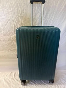$540 New Travelpro WalkAbout 6 Expandable Hard side Spinner 25" Green Luggage - Picture 1 of 6