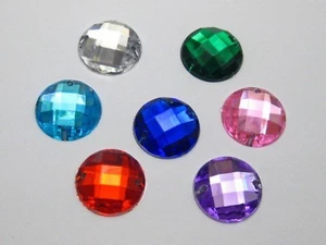 100 botones redondos de estrás acrílico con respaldo plano de colores mezclados 14 mm coser cuentas - Imagen 1 de 3