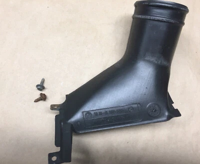 BMW 1997-2000 OEM ALTERNADOR CONDUCTO DE AIRE 528i 540i, 51118160855  Foto 1 de 4