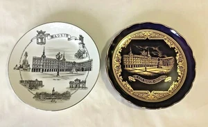 Pair VTG Madrid Landmarks Plaza Mayor Spain Souvenirs 9-3/4” Cobalt Blue Plates - Picture 1 of 8