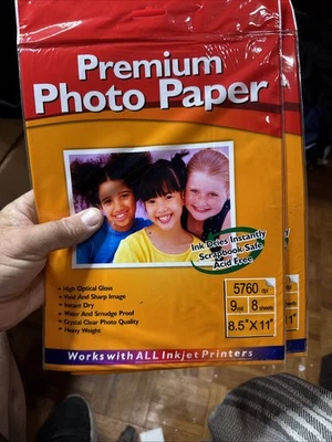 Premium Photo Paper High Opt Gloss 2pks 8.5x11” & 8pks Of 4x6” Sealed. - Image 1 of 4