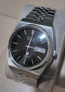 Seiko Type 2 Vintage Quartz Watch Black Dial 1976 New Glass Battery - Picture 1 of 12