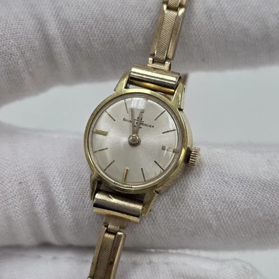 Reloj de vestir vintage Baume & Mercier para damas pequeño 17J cuerda mecánica suiza  Foto 1 de 4