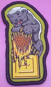 *BRAND NEW* 5.11 TACTICAL HONEY BADGER PRIZE PATCH 🍯 HOOK BACK - Picture 1 of 9