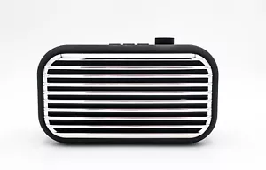 Polaroid Retro Style Wireless Speaker - Picture 1 of 7