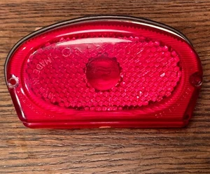 Lambretta LD Aprilia Catalux Taillight Assembly w/ Plate & Bulbs & Gasket - Picture 1 of 3