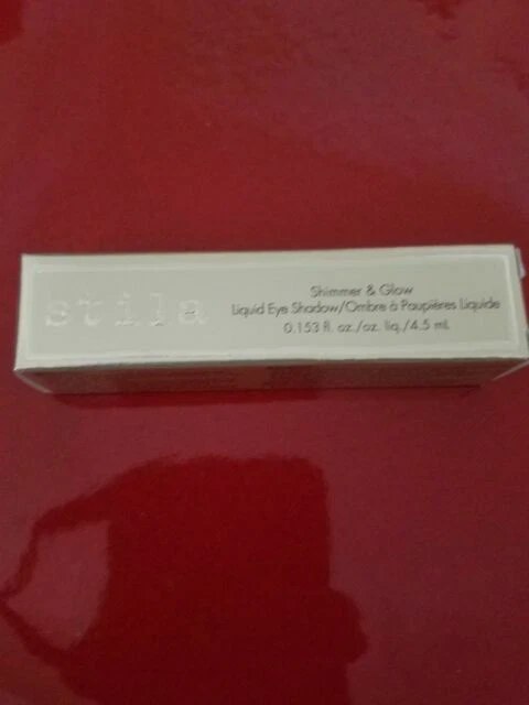 B9 Stila Shimmer & Glow Liquid Eye Shadow Jezebel