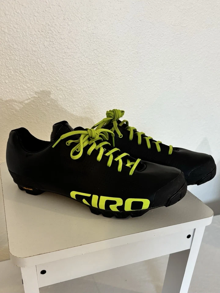 Zapatos de ciclismo Giro Easton azul oscuro y verde fluorescente para hombre talla 12 Foto 1 de 4