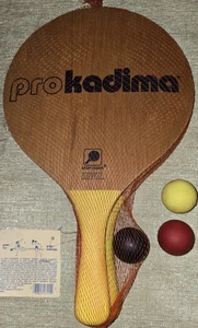 Pro Kadima Vintage Paddleball Beach Set 2 Paddles 1 Ball NEW - Picture 1 of 4