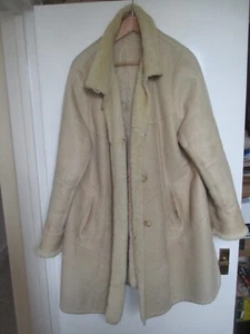 Ladies Lamb/Sheepskin Coat, Used, Good Condition - Picture 1 of 7