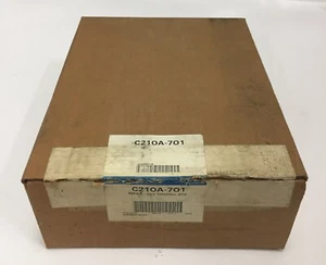 JOHNSON CONTROLS C210A-701 DIGITAL VAV TERMINAL UNIT CONTROLLER  C210A701 - Picture 1 of 6