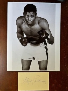 EXQUISITELY CLEAN 3X5 SIGNED FORMER HEAVYWEIGHT BOXING CHAMPION FLOYD PATTERSON - Picture 1 of 5