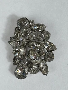 Vintage Large Weiss Clear Rhinestone Brooch Silver Tone Signed MCM - Picture 1 of 7