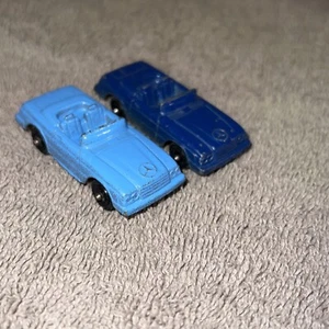 (2)Vintage TOOTSIETOY MERCEDES BENZ 450 SL  Light Blue And Dark Blue - Picture 1 of 5
