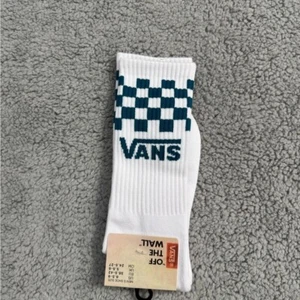 Vans Checkered Drop V Crew Socks Mens Womens 6.5-9 Navy Blue White Athletic New - Picture 1 of 2