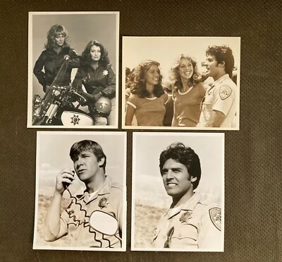 Chips - Original  TV  Photos - Larry Wilcox - Erik Estrada - Image 1 of 2