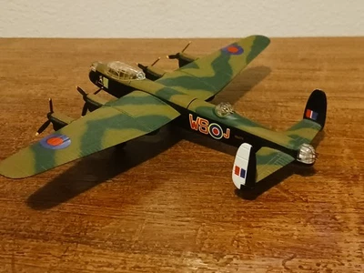 Corgi Avro Lancaster Battle of Britain 47301 1st Edition Scale 1/144 RAF Plane - Image 1 of 4