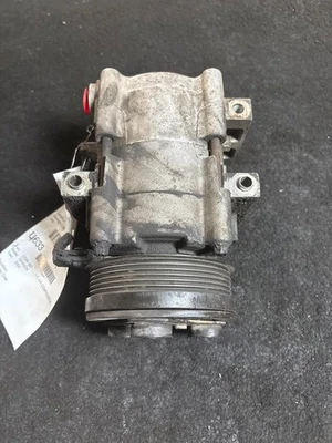 Compresor de aire acondicionado GRAND MARQUIS 97 98 99 00 01 02 Foto 1 de 4