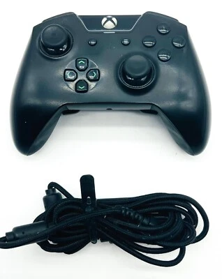 Razer Wolverine Tournament Edition Chroma Controller For Xbox Series X | S - Image 1 of 3