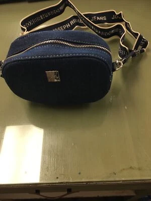 JOSEPH RIBKOFF НА МОЛНИИ СИНИЙ ДЖИНСОВОЙ ТКАНИ СУМКА ЧЕРЕЗ ПЛЕЧО; 7,5 X 5 - Изображение 1 из 2