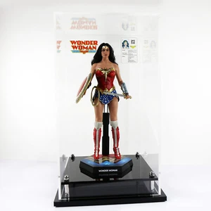 Hot Toys Wonder Woman 1:6 Scale Figurine Display Case *Figurine Included - Picture 1 of 7