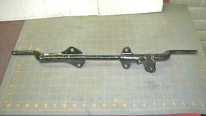 HONDA CA95 DREAM 50610-201-010 STEP BAR NOS 1 QUANTITY VINTAGE OEM FREE SHIPPING - Picture 1 of 2