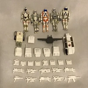 (Lot Of 32)Vint 1994 Lanard The Corps Astronaut Command Figures&Access Mixed Lot - Picture 1 of 8